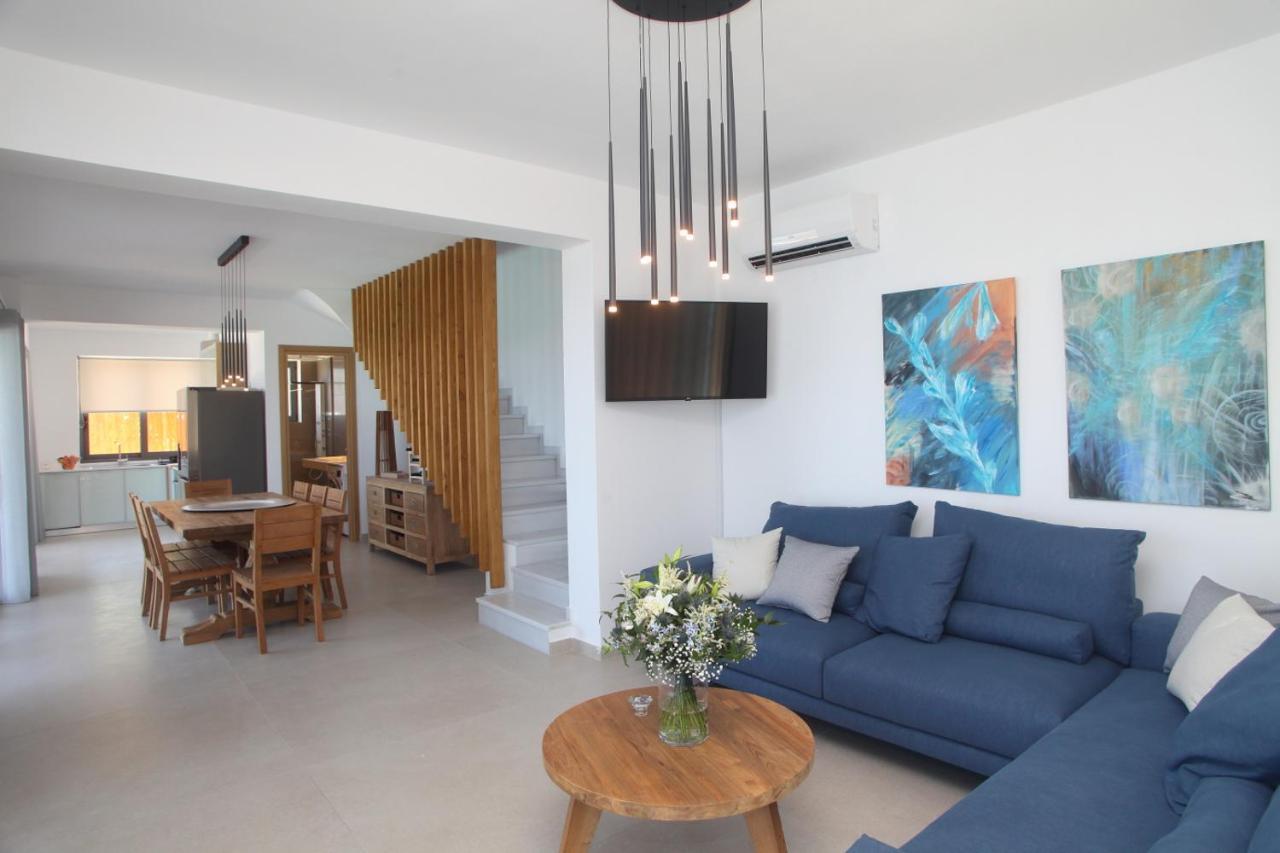 Capro - Milos Bay Villas Agios Nikitas Exterior photo
