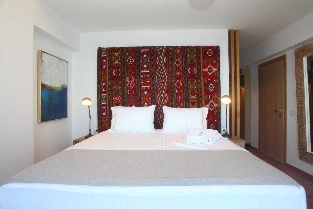 Capro - Milos Bay Villas Agios Nikitas Exterior photo